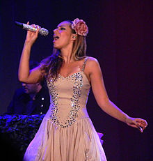 Leona Lewis 2010.jpg