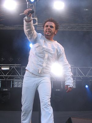 Dero (OOMPH!) at Ruisrock 2006.jpg