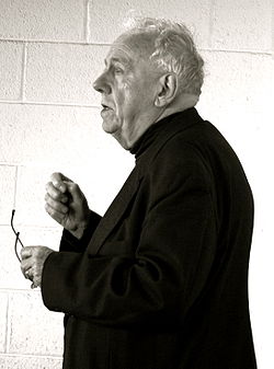 Alasdair MacIntyre.jpg