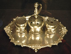 Syng inkstand.jpg