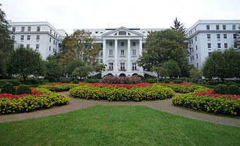 2008-0831-TheGreenbrier-North.jpg