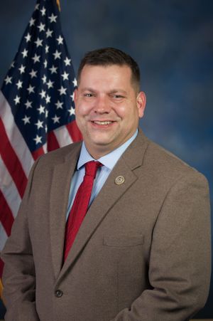 Tom Garrett official congressional photo.jpg