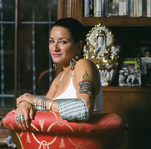 SandraCisneros.jpg