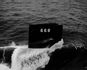 USS Spadefish (SSN-668).jpg