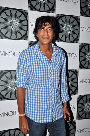 Chunky pandey forest success.jpg