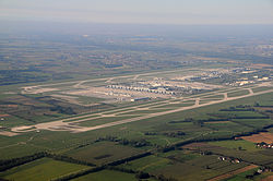 MunichAirport2010.jpg