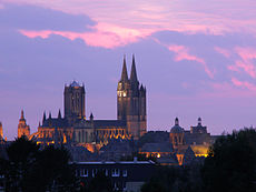 Coutances vue nord.jpg