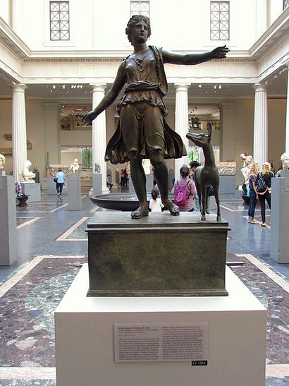 Artemis Met Museum.jpg