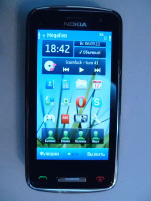 Nokia C6-01.png