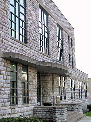 Delaware courthouse facade.jpg