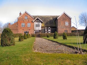 Baguley Hall.jpg