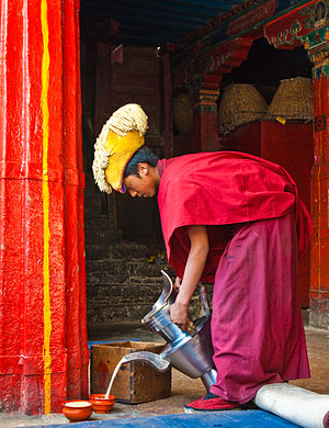 Monk in Tashilhunpo3.jpg