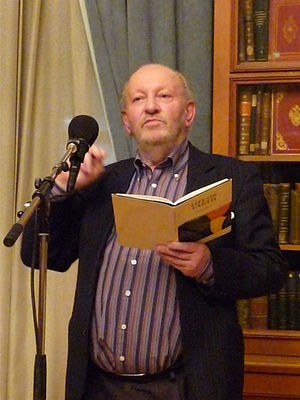 Derek Mahon in Moscow.JPG