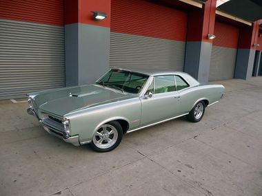 1966PontiacGTO.jpg