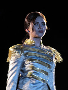 Sarah G Dubai 2011.jpg