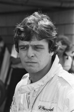 Derek Warwick 1982.jpg