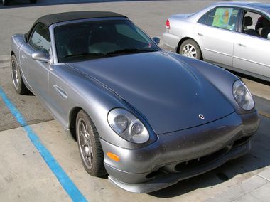 Panoz Esperante front quarter.jpg