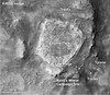 PIA09089-RA3-hirise-closeup annotated.png