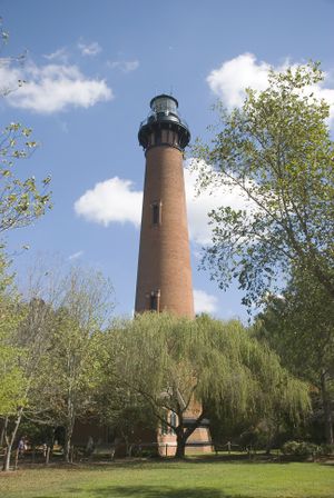 Currituck lighthouse.jpg