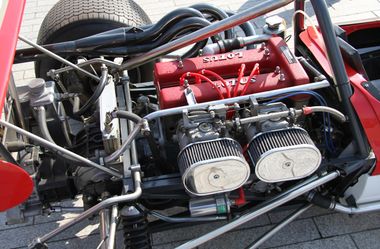 Lotus 59 engine.jpg