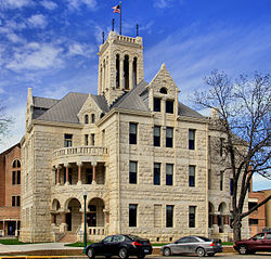 Comal county courthouse 2012.jpg