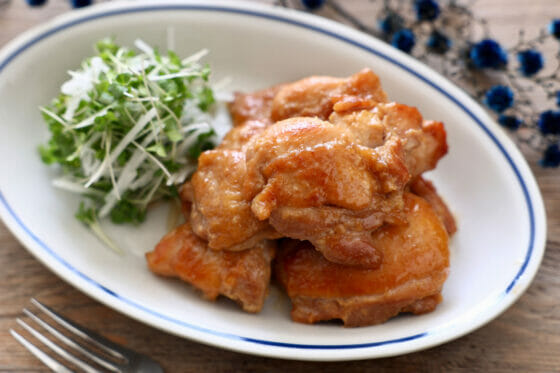 柔らかくて旨味たっぷり！鶏肉の甘酒漬け焼きレシピ。甘酒のお勧めおかず