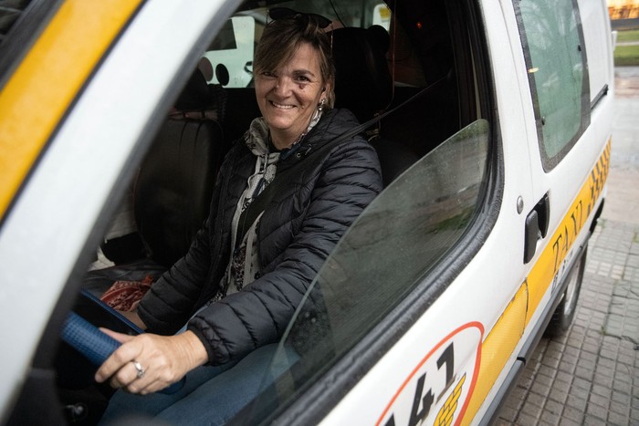 Sandra, conductora de Radio Taxi. · Foto: Mara Quintero