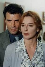 Monica Guerritore and Pino Quartullo in L'amore oltre la vita (1999)