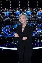 Jane Lynch in Weakest Link (2020)