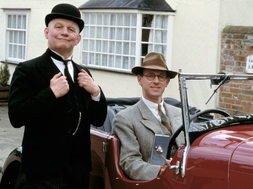 Peter Davison and Brian Glover in Campion (1989)