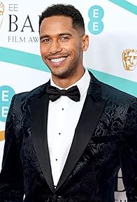 Primary photo for Elliot Knight