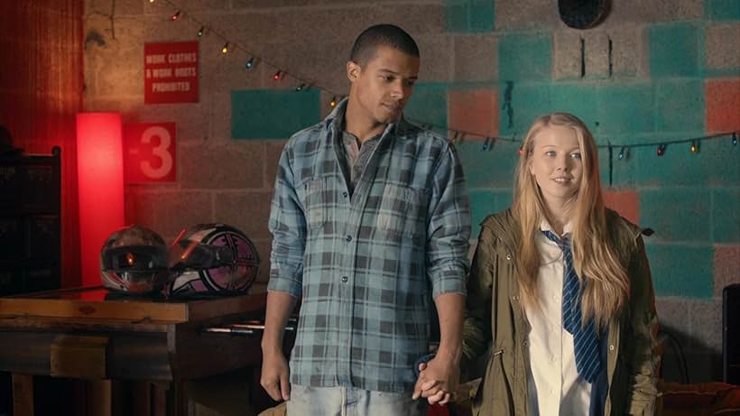 Jacob Anderson and Charlotte Beaumont in Broadchurch (2013)