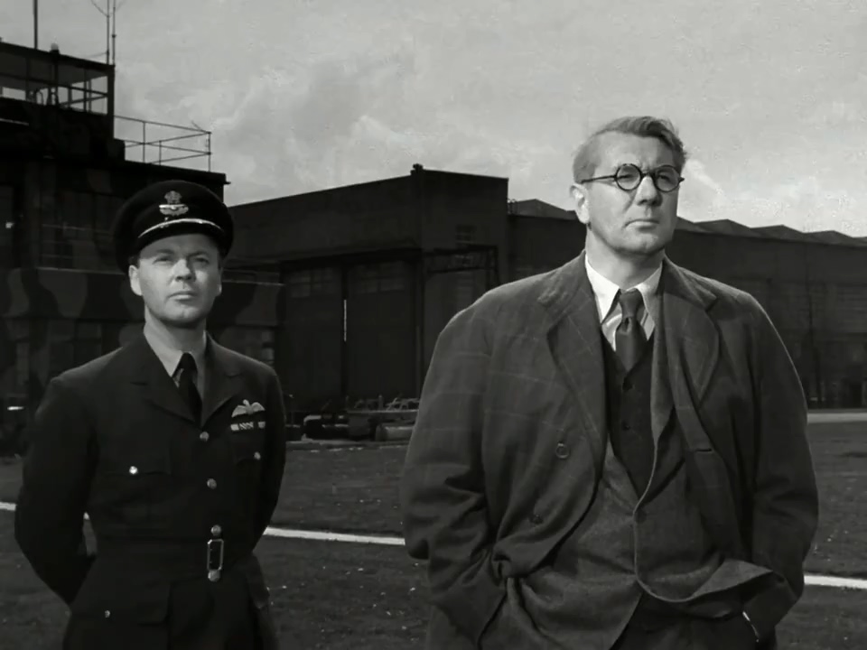 Derek Farr and Michael Redgrave in The Dam Busters (1955)