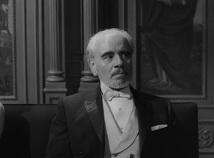 Enrique García Álvarez in The Exterminating Angel (1962)