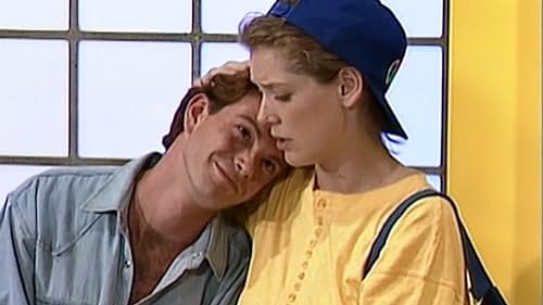 Emmanuel Barrouyer and Rochelle Redfield in Hélène et les garçons (1992)