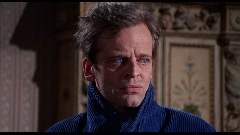 Klaus Kinski in Double Face (1969)