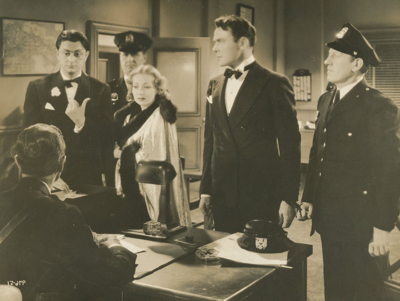 Robert Young, Edgar Dearing, Dean Jagger, Ivan Miller, Ann Sothern, and Paul Stanton in Dangerous Number (1937)