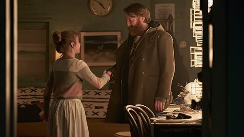 David Wilmot and Matilda Lawler in Station Eleven (2021)