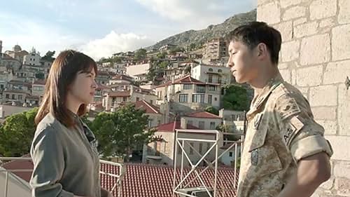 Song Hye-kyo and Song Joong-ki in Descendants of the Sun (2016)