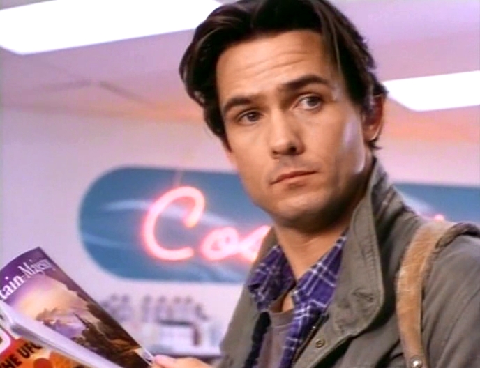 Billy Campbell in Out There (1995)