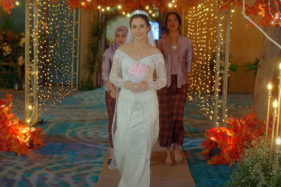 Luna Maya in Sabar Ini Ujian (2020)