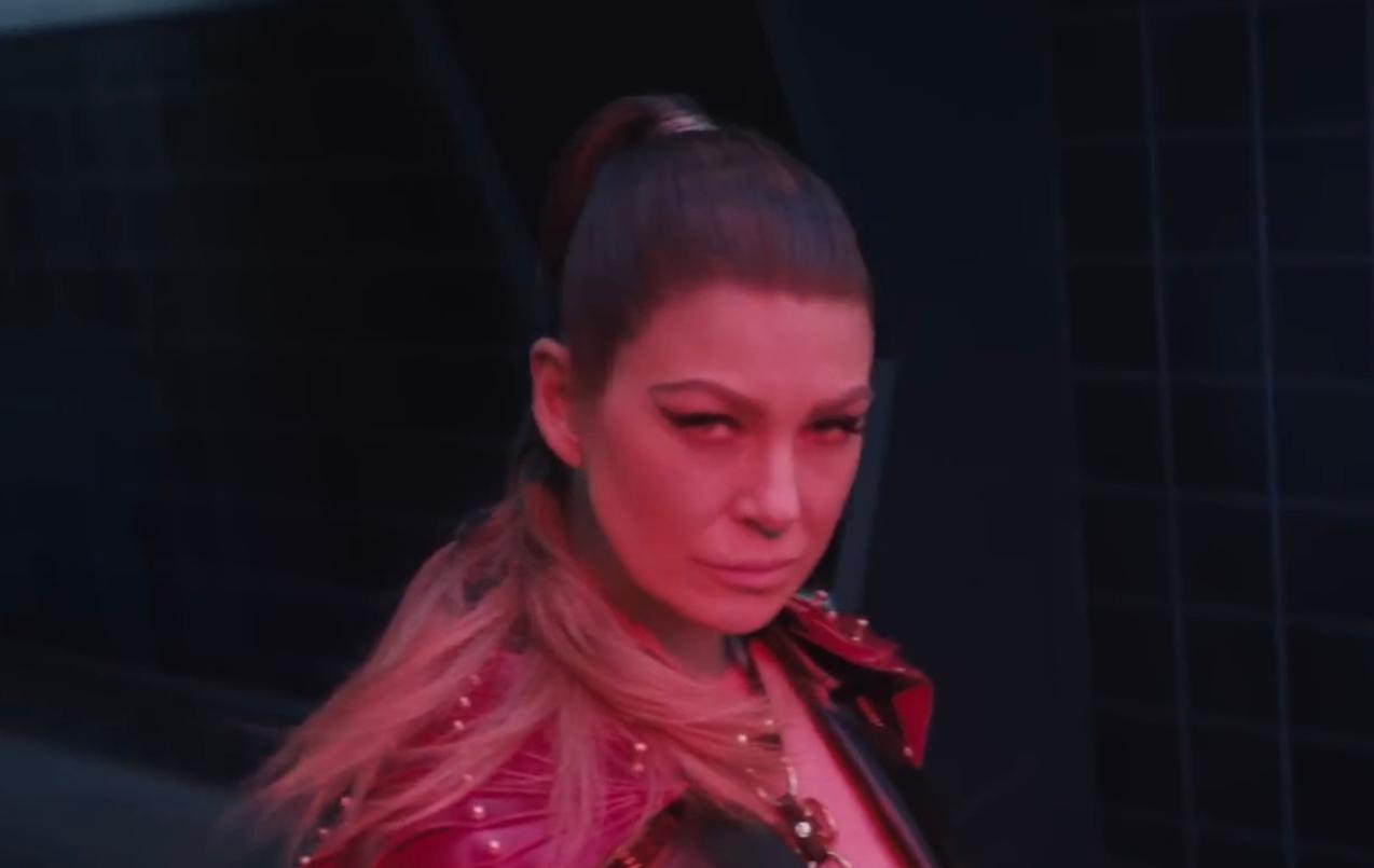 Ellen Pompeo in Taylor Swift: Bad Blood (2015)