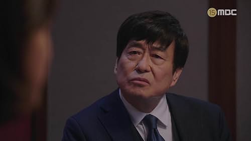 Kim Chang-wan in Episode #1.15 (2019)