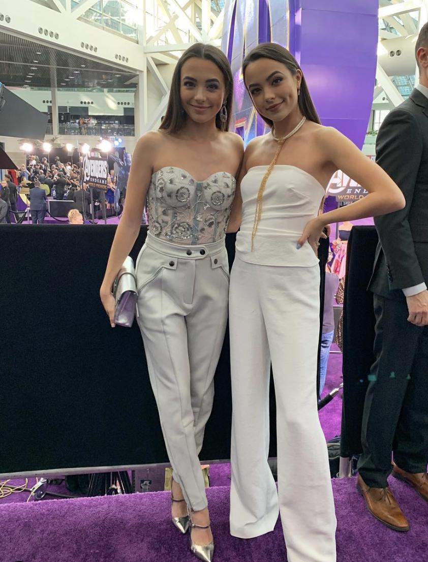 Veronica Merrell and Vanessa Merrell at event of Avengers Endgame Movie Premiere (2019)