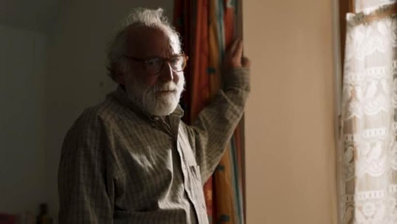 André Wilms in Just to Be Sure (2017)