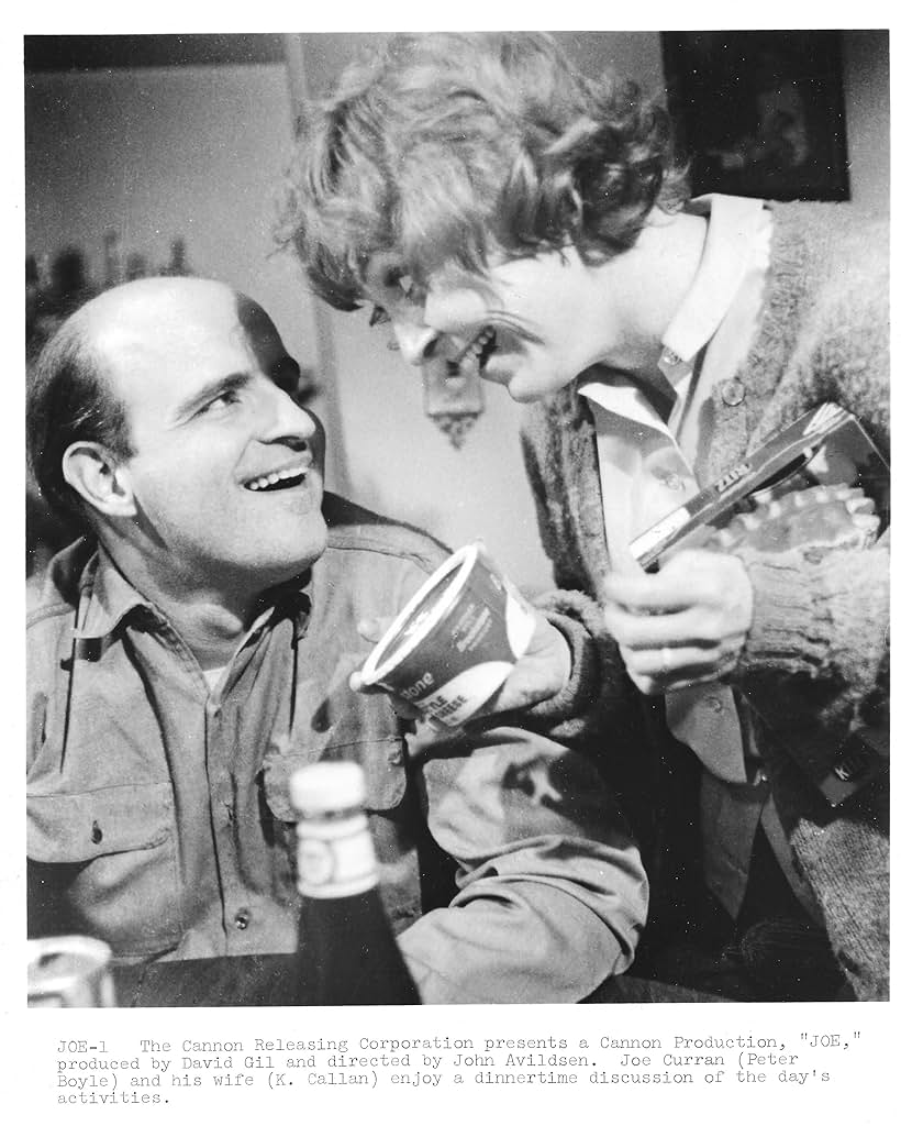 Peter Boyle and K Callan in Joe (1970)