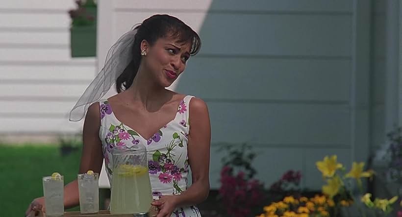 Karyn Parsons in Major Payne (1995)