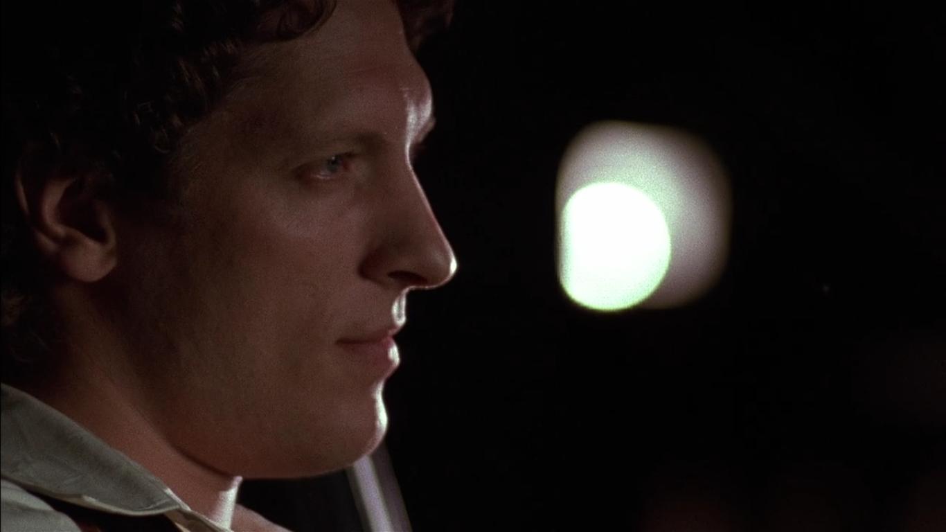 Clancy Brown in Blue Steel (1990)