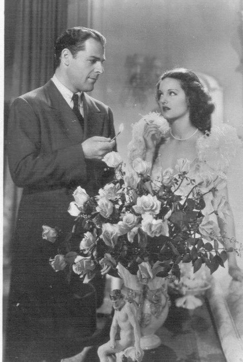 Brian Donlevy and Rochelle Hudson in Born Reckless (1937)