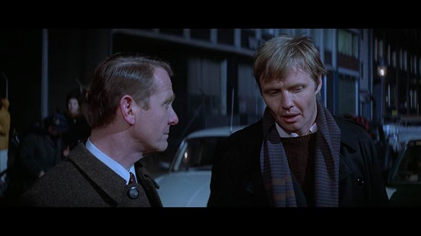 Jon Voight and Gunnar Möller in The Odessa File (1974)